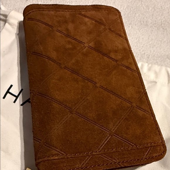 Hammitt Rich Brown Wallet with Gold Details NWT - Picture 4 of 8